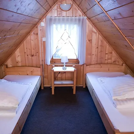 Z Jacuzzi Pasja I 롯지 Mizerna