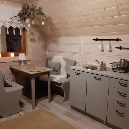 Z Jacuzzi Pasja I 롯지 Mizerna